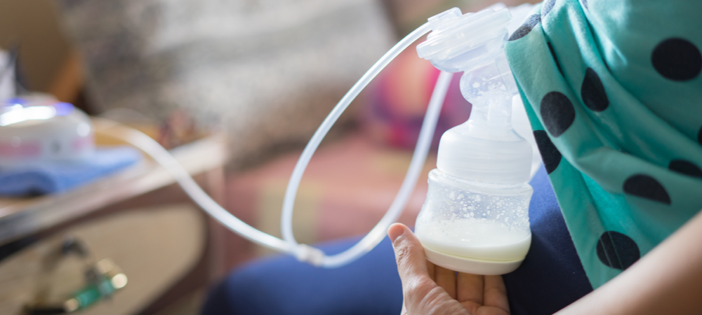 Photo by Asawin Klabma